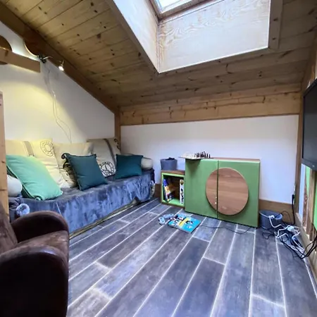 3 For 4 People Apartment